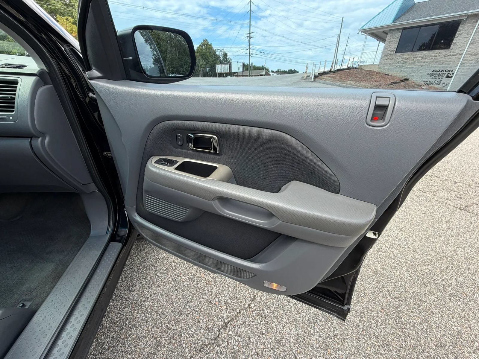 Used 2006 Honda Pilot LX image 26