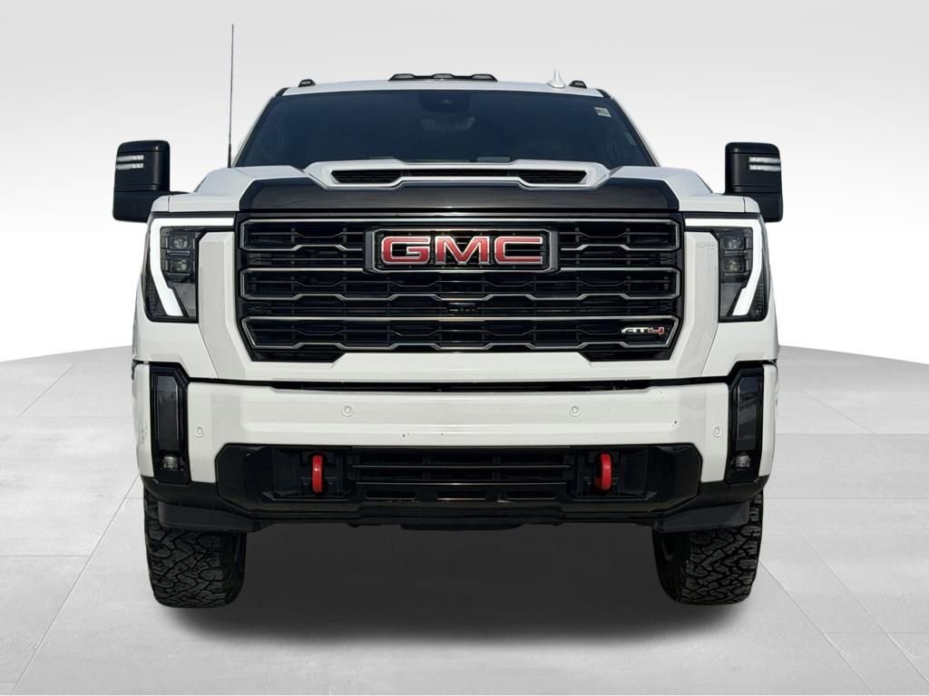 Used 2024 GMC Sierra 2500 AT4 w/ AT4 Premium Plus Package image 8