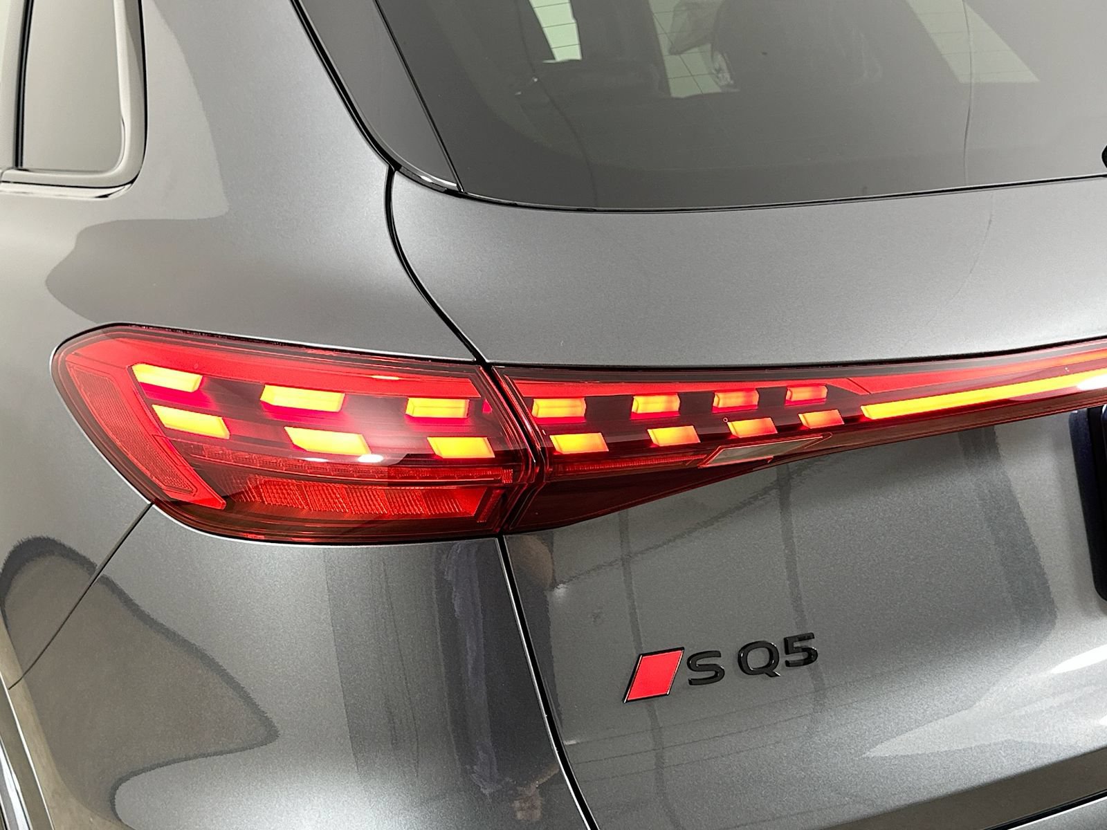 New 2026 Audi SQ5 Premium Plus AWD/4WD image 12