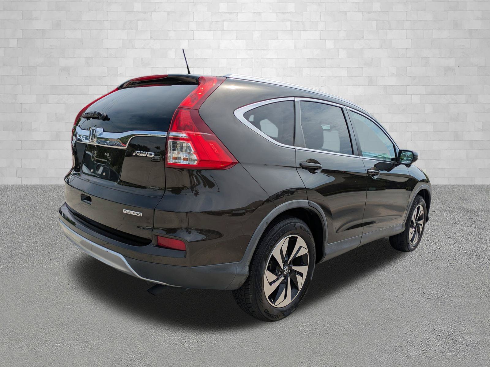 Used 2015 Honda CR-V Touring image 2