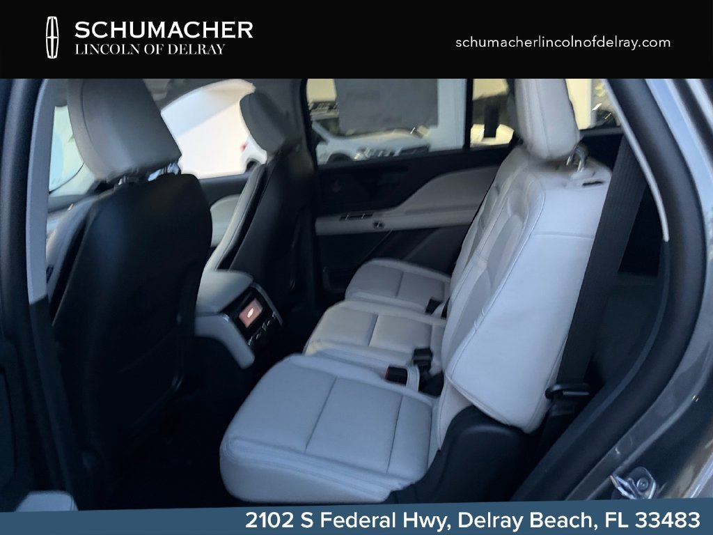 New 2027 Lincoln Aviator Reserve w/ Illumination Package RWD image 13