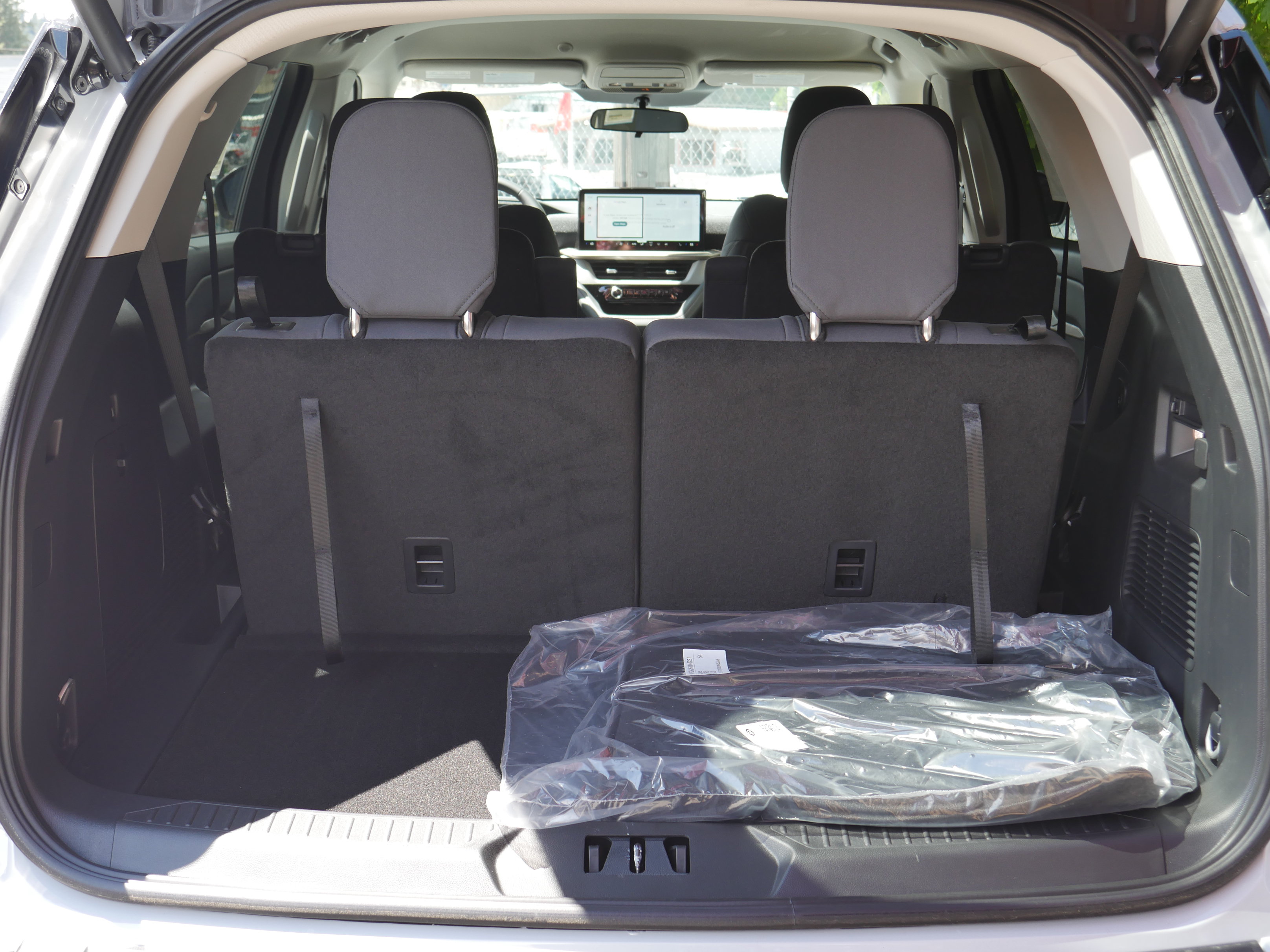 New 2026 Ford Explorer Active AWD/4WD image 22