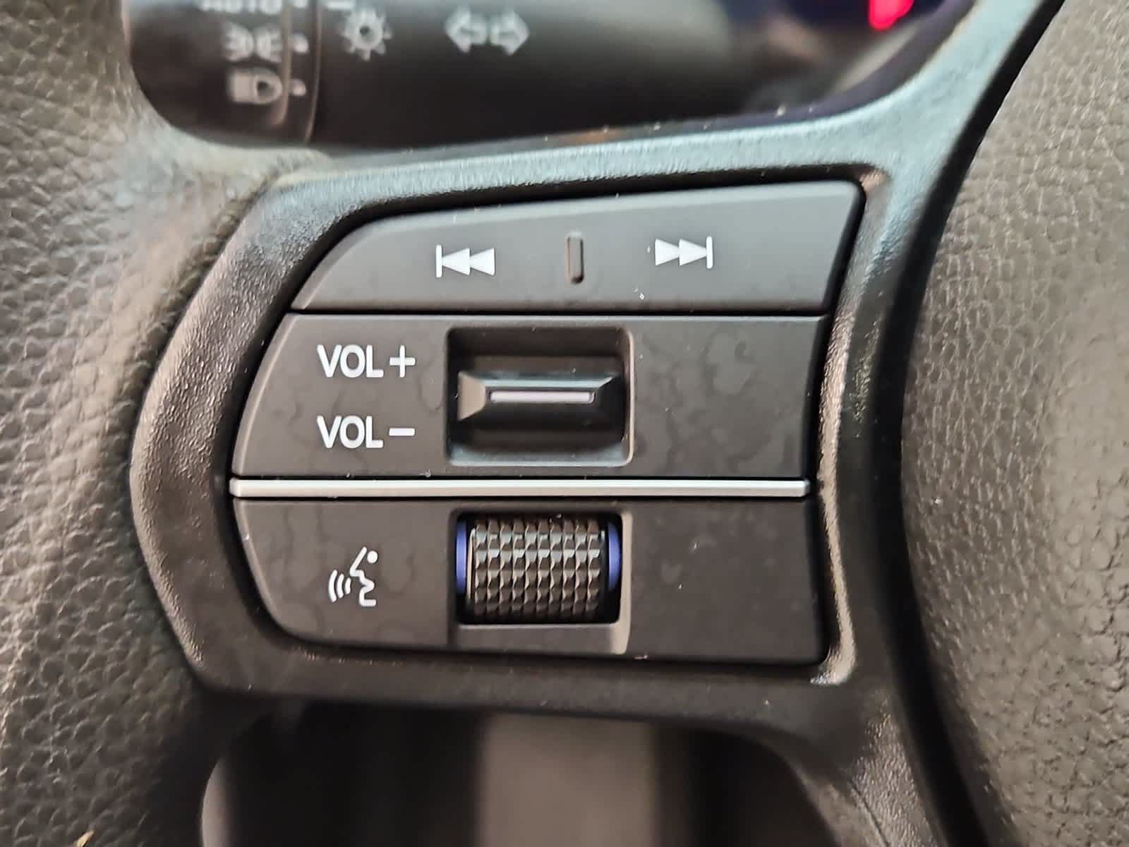 Certified 2023 Honda Accord EX image 12