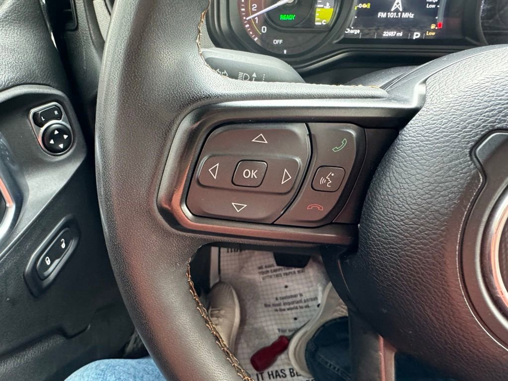 Used 2024 Jeep Wrangler Unlimited w/ Convenience Group image 16