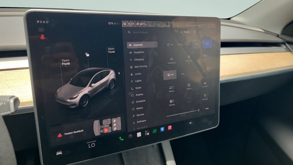 Used 2023 Tesla Model Y Long Range AWD/4WD image 23