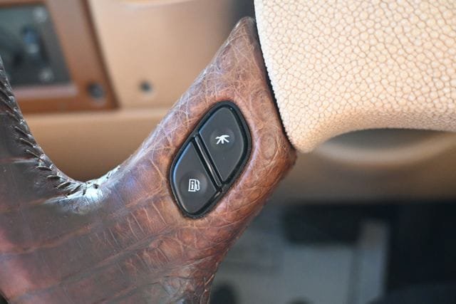 Used 2003 HUMMER H2 AWD/4WD image 42