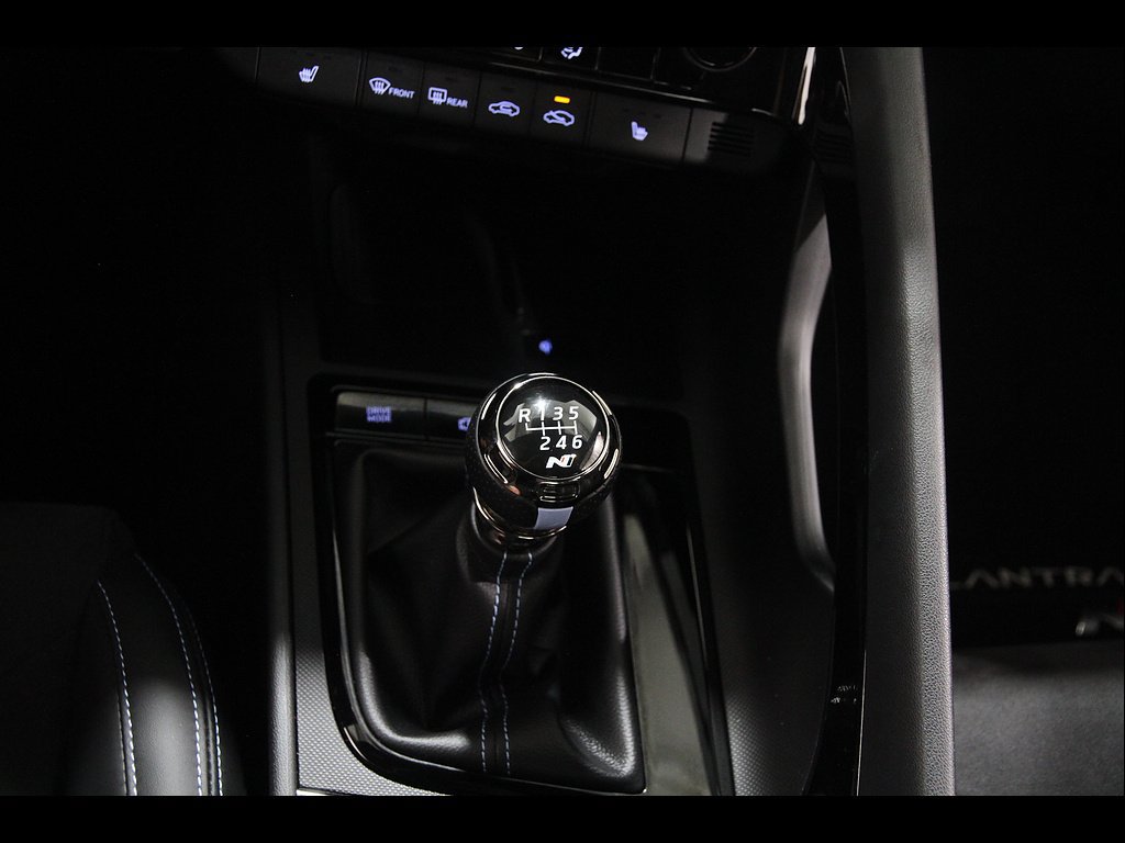 Certified 2025 Hyundai Elantra N FWD image 16