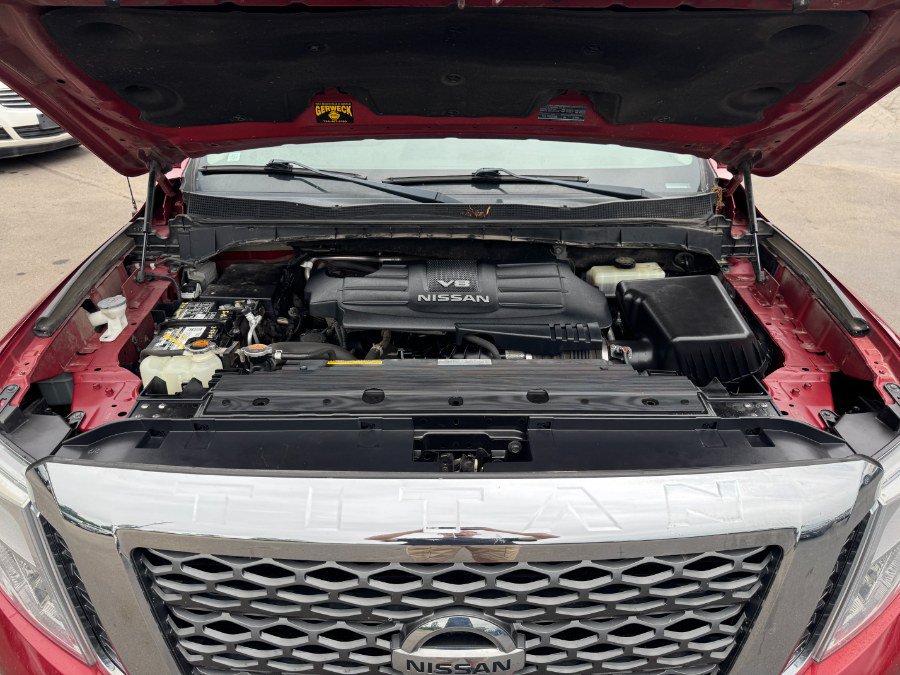 Used 2017 Nissan Titan SV AWD/4WD image 22