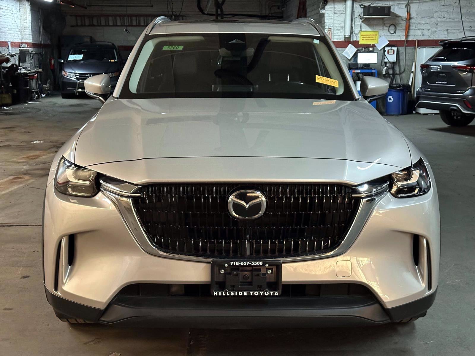 Used 2024 MAZDA CX-90 3.3 Turbo w/ Preferred Package image 8