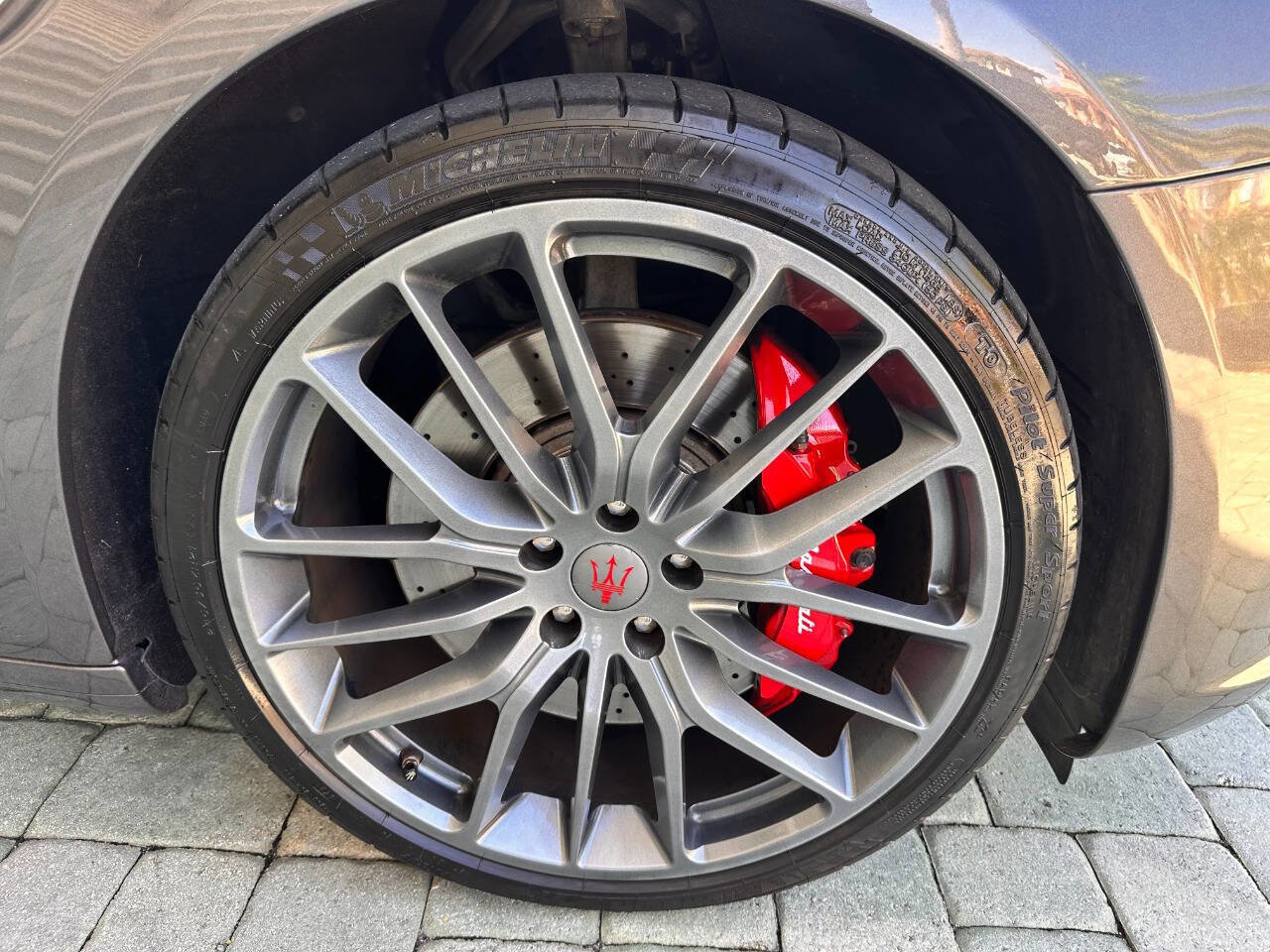 Used 2017 Maserati Quattroporte GTS GranLusso RWD image 42