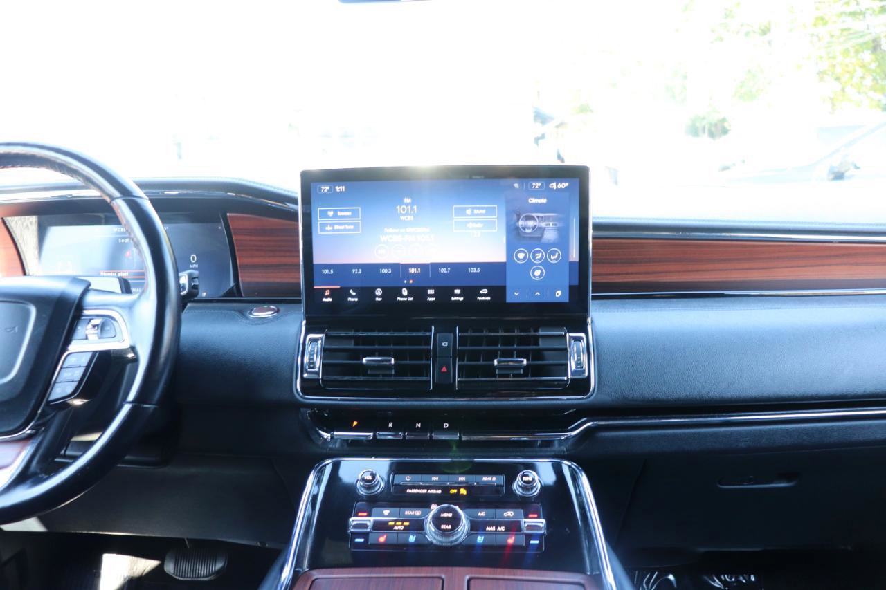 Used 2024 Lincoln Navigator L 4WD image 21