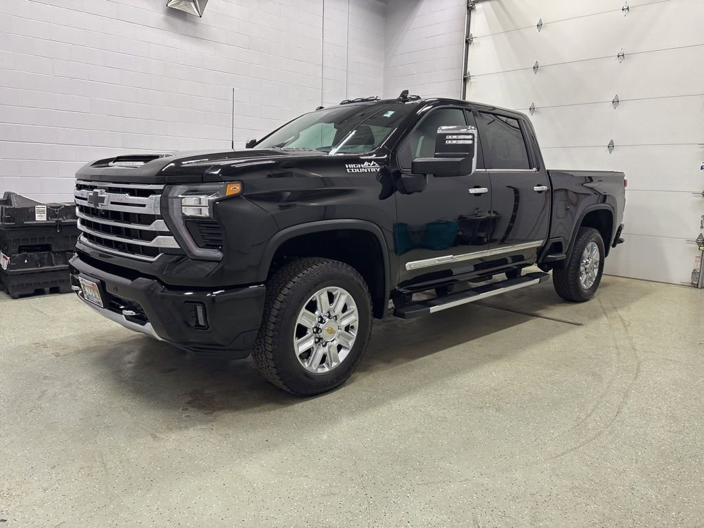 Used 2024 Chevrolet Silverado 2500 High Country w/ High Country Premium Package image 7