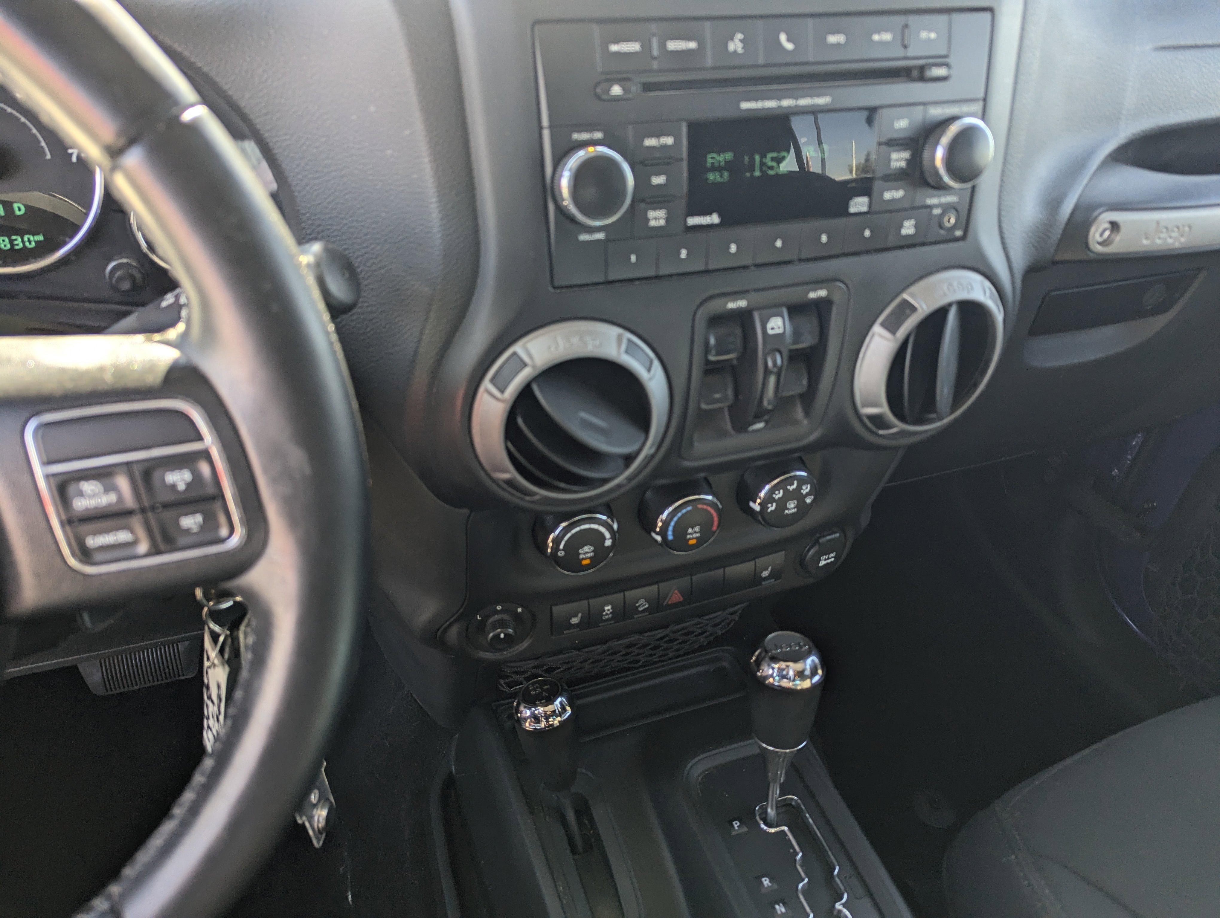 Used 2017 Jeep Wrangler Unlimited Sport w/ Quick Order Package 24S image 10