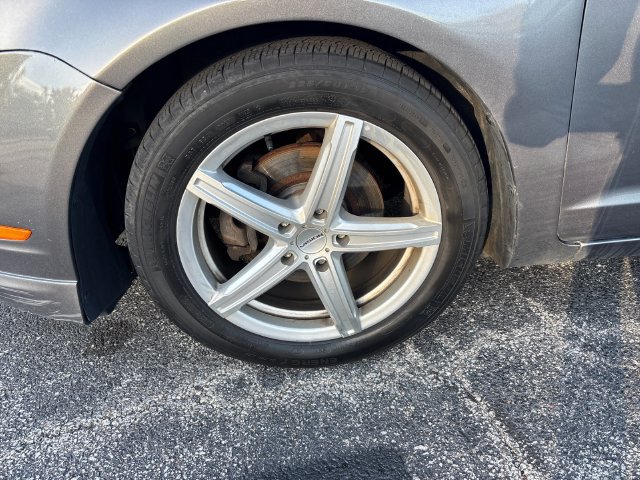 Used 2010 Ford Fusion SEL FWD image 30