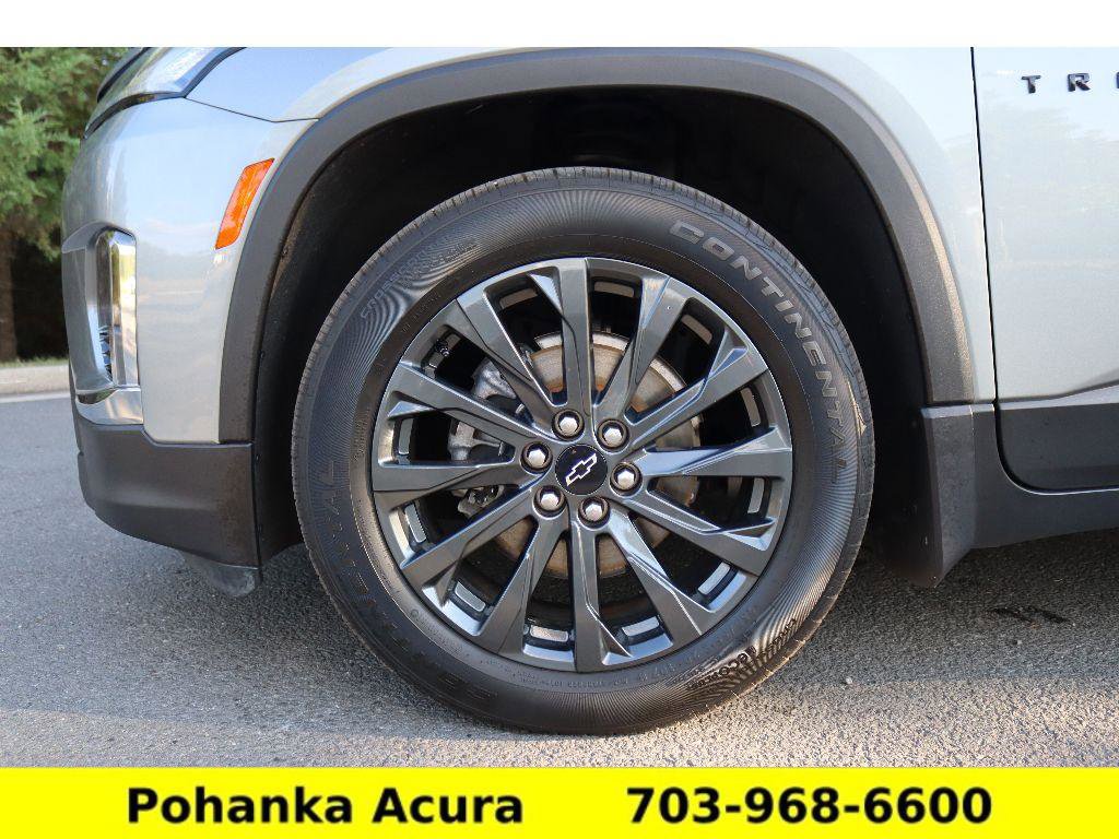 Used 2023 Chevrolet Traverse RS image 29