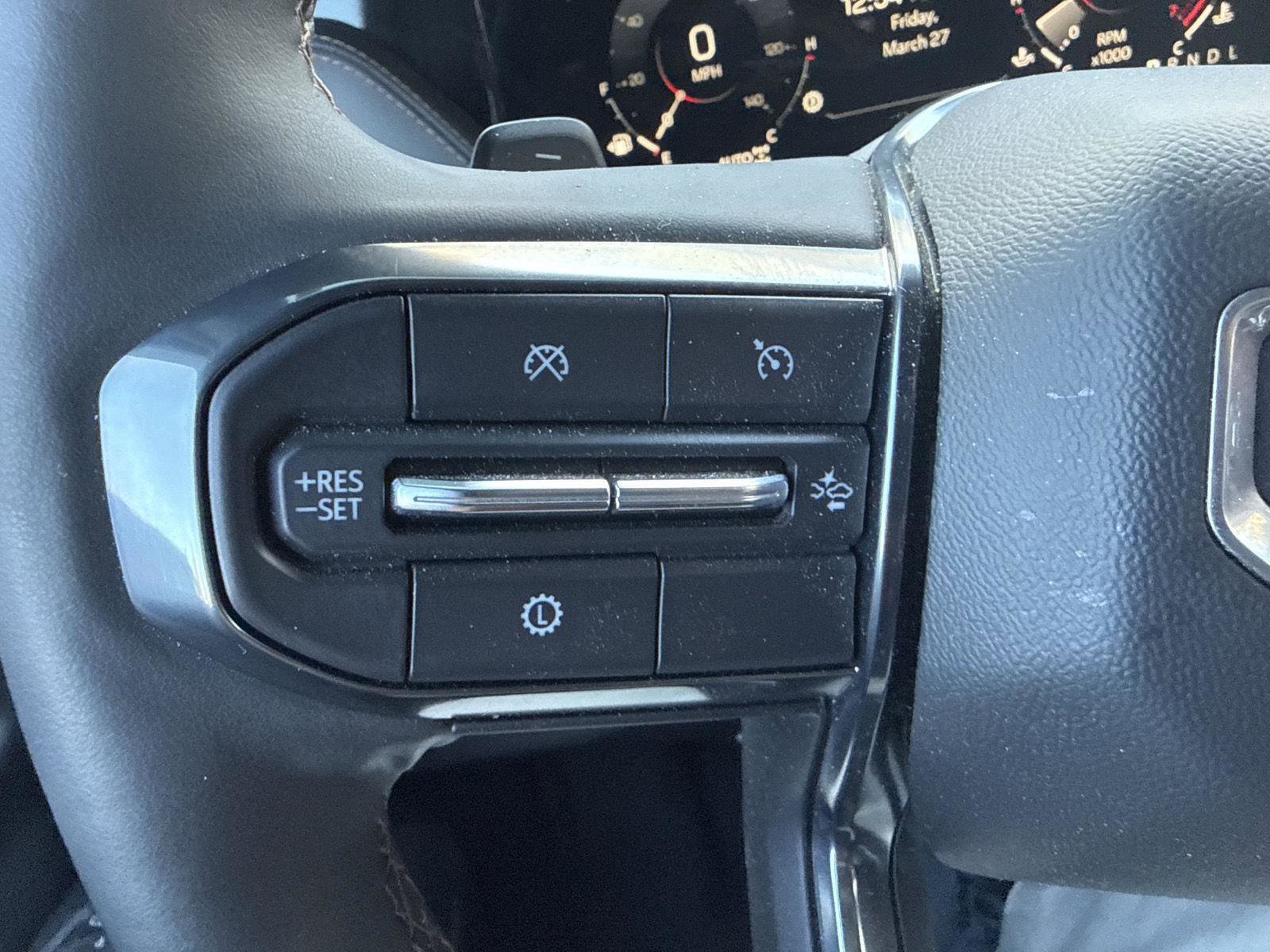 Used 2025 GMC Yukon AT4 w/ Premium Trailering Package image 22