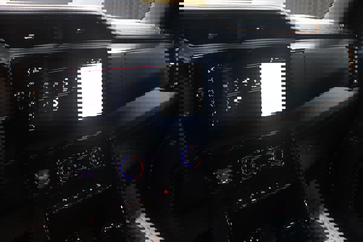 Used 2026 GMC Sierra 1500 AT4 w/ AT4 Premium Package image 63