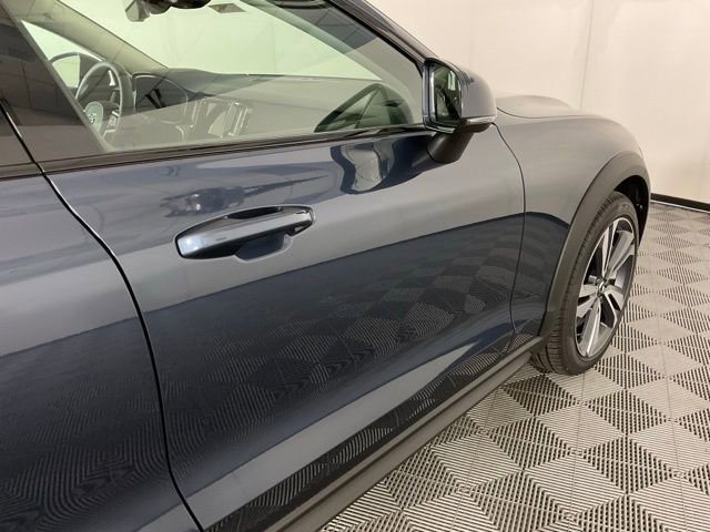 New 2026 Volvo V60 B5 Cross Country Plus w/ Protection Package Premier image 7