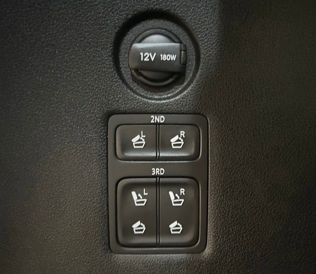 Used 2021 Hyundai Palisade Calligraphy w/ Winter Package image 20