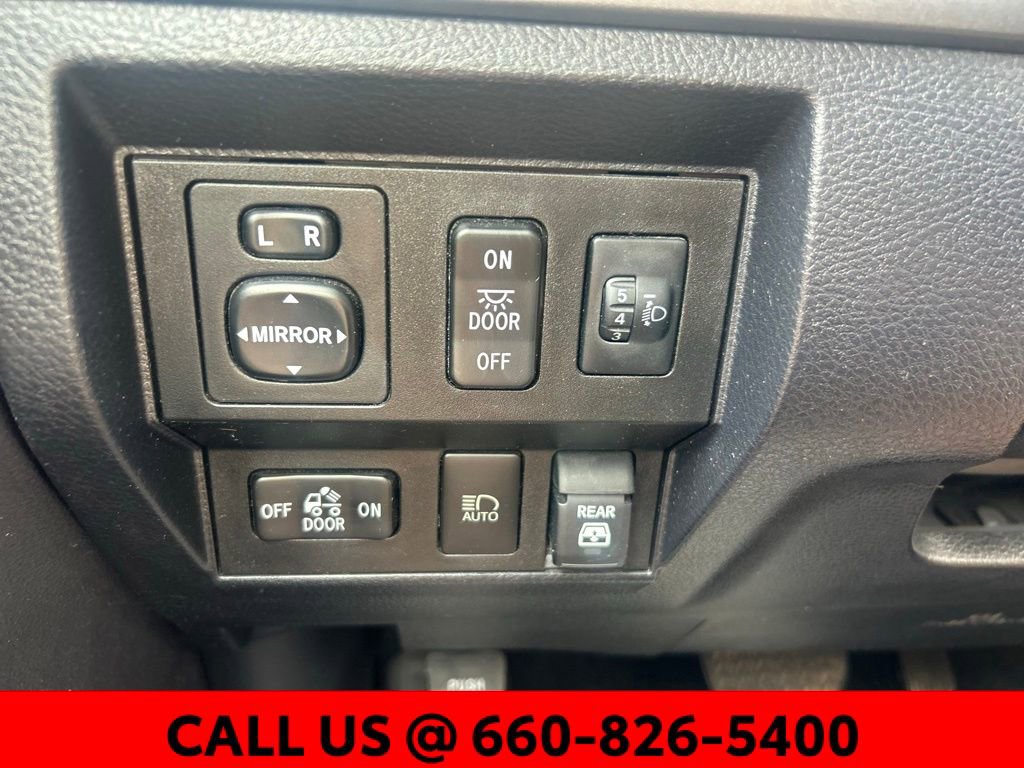 Used 2020 Toyota Tundra SR5 w/ SR5 Upgrade Package AWD/4WD image 14