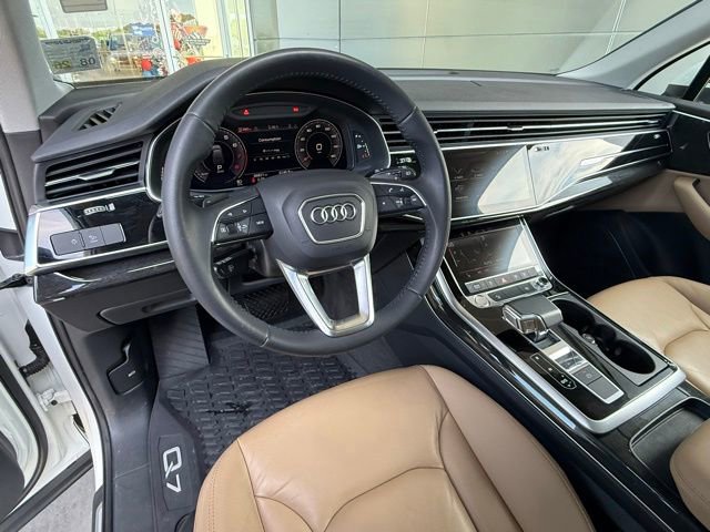 Used 2020 Audi Q7 2.0T Premium AWD/4WD image 11