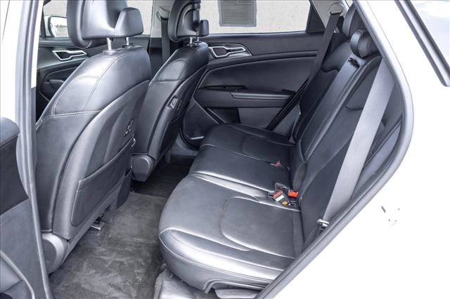 Used 2023 Kia Sportage EX FWD image 21
