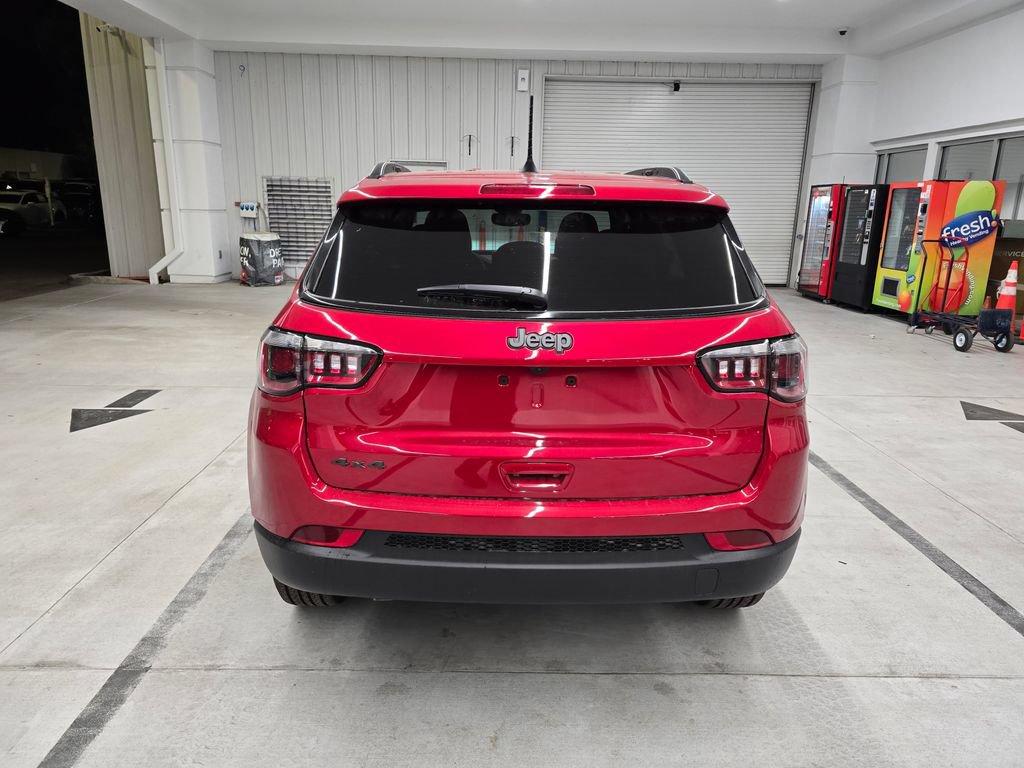 New 2026 Jeep Compass Latitude AWD/4WD image 5