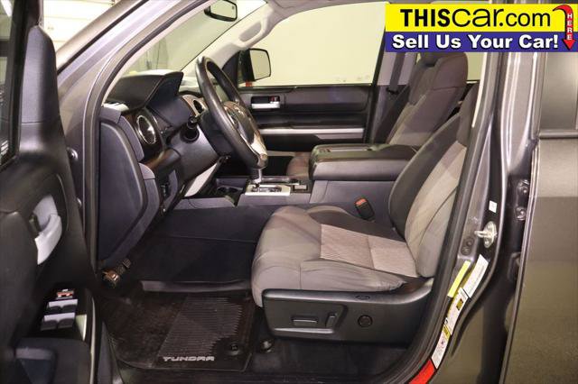 Used 2017 Toyota Tundra SR5 w/ SR5 Upgrade Package AWD/4WD image 27