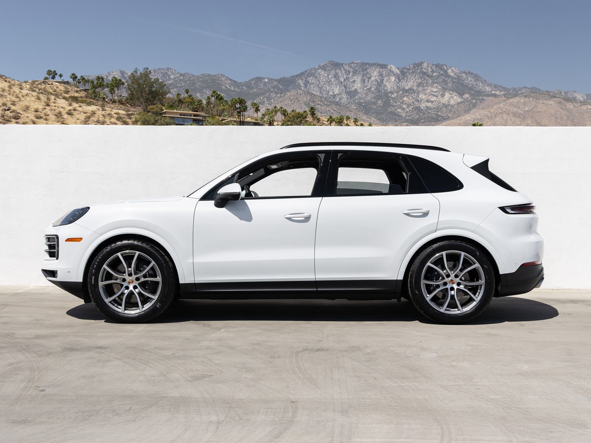 New 2026 Porsche Cayenne image 2