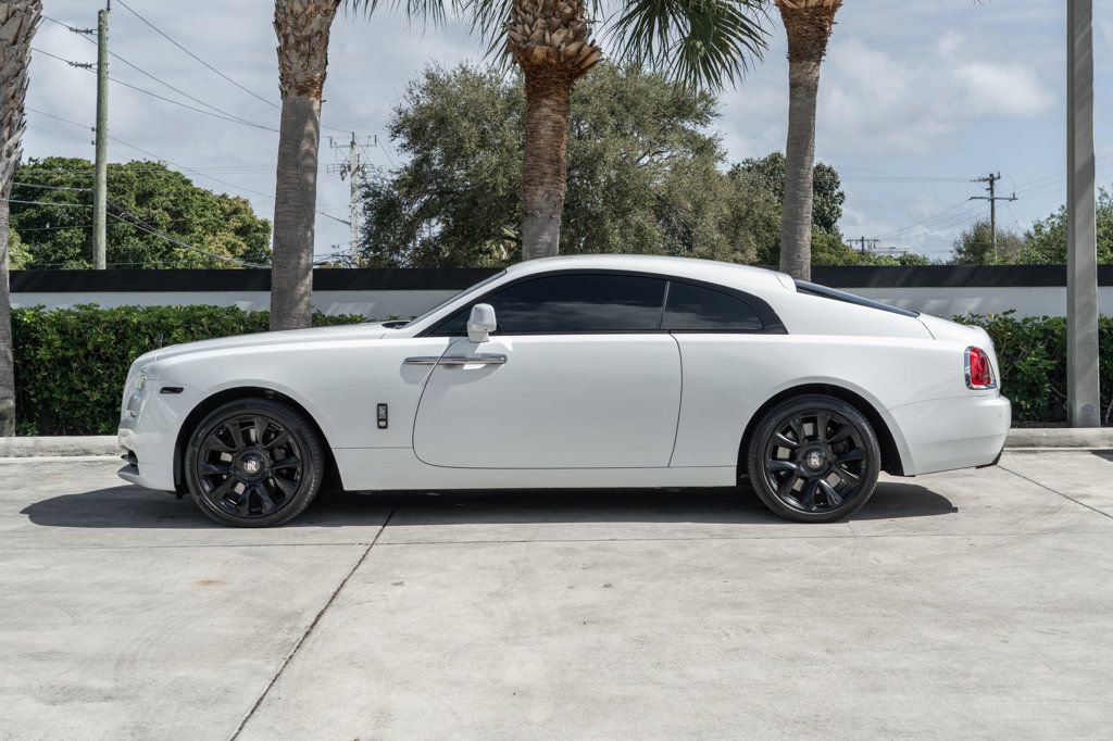 Used 2019 Rolls-Royce Wraith image 3