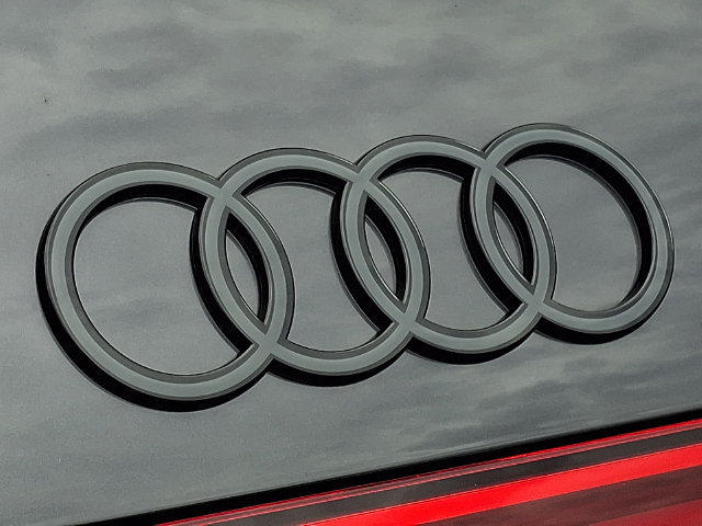 New 2026 Audi SQ5 Premium Plus AWD/4WD image 19