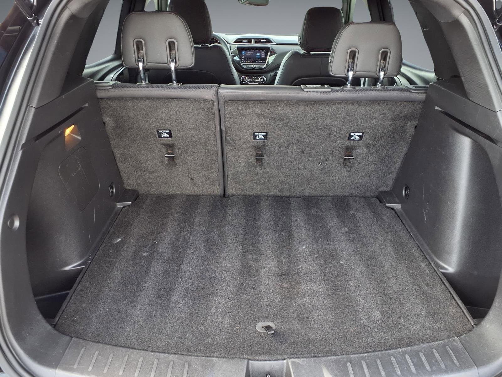 Used 2022 Chevrolet TrailBlazer RS w/ Technology Package image 12