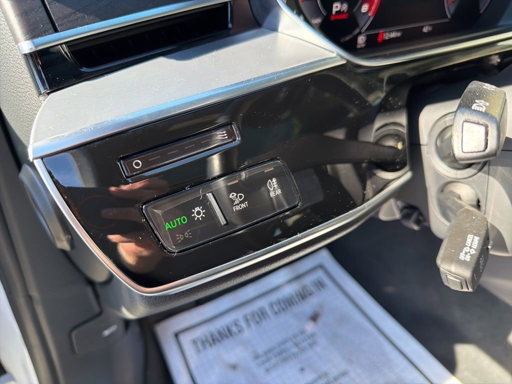 Used 2020 Audi A8 L 4.0T w/ Executive Package image 19