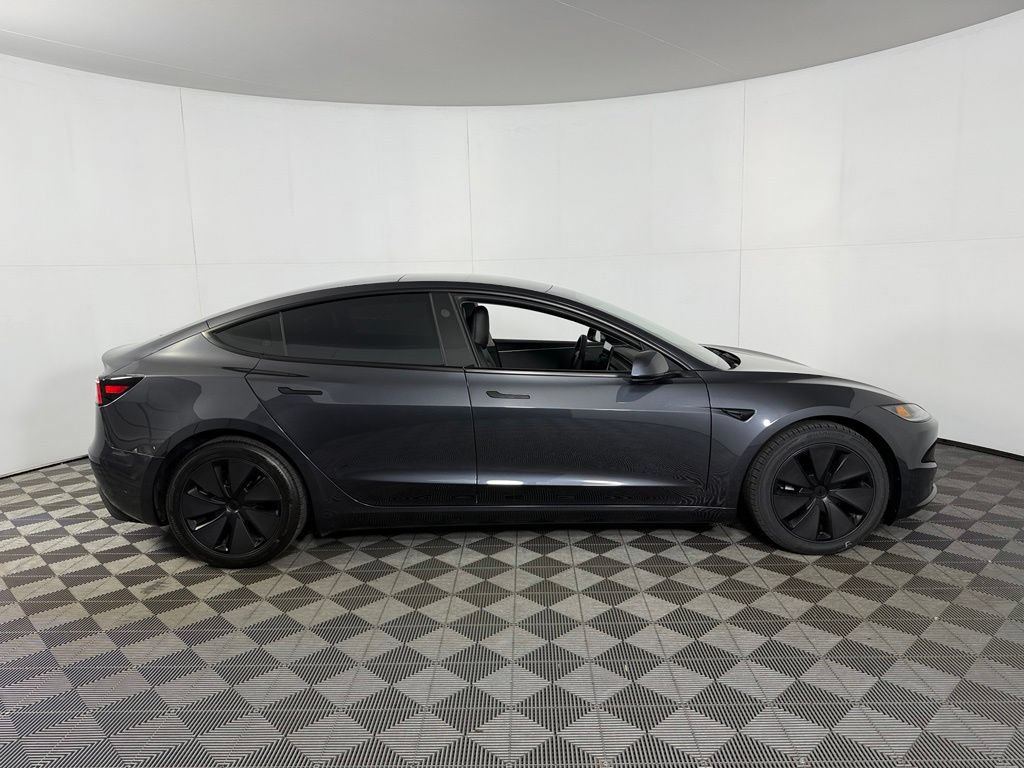 Used 2024 Tesla Model 3 Standard Range RWD image 5