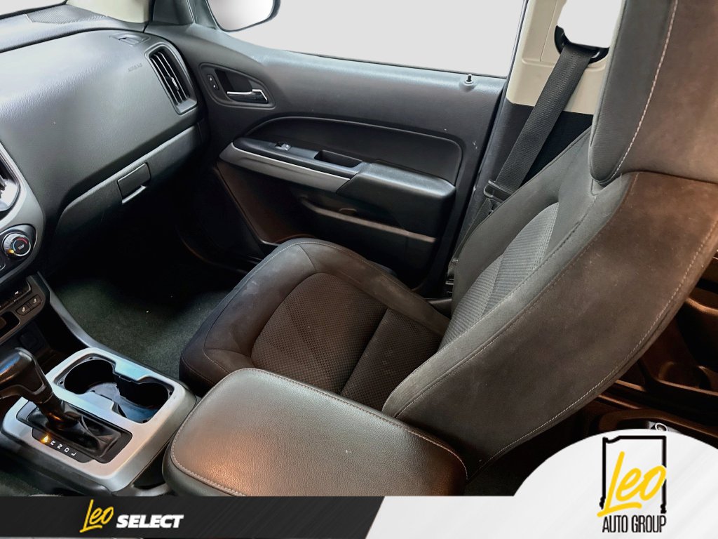 Used 2018 Chevrolet Colorado LT w/ LT Convenience Package AWD/4WD image 24