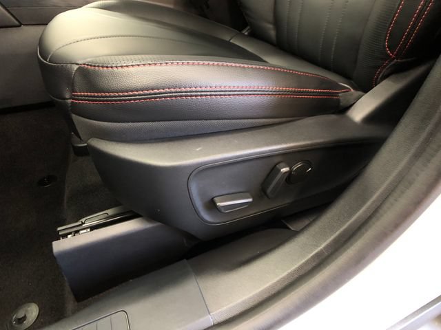 Used 2025 Ford Escape ST-Line Elite w/ Premium Technology Package AWD/4WD image 11