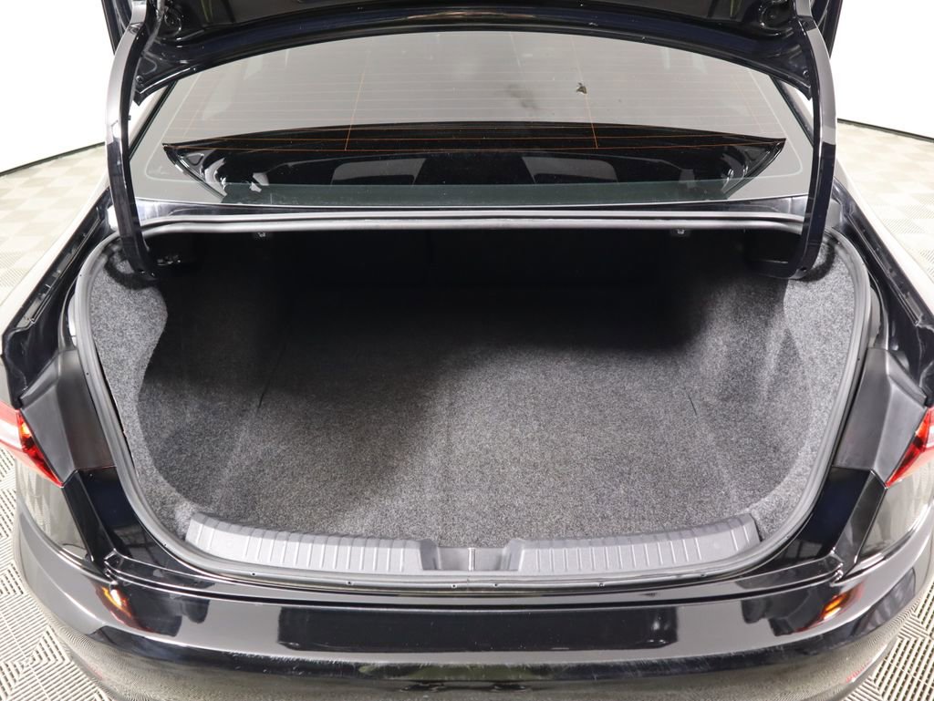 Used 2019 Volkswagen Jetta S w/ Driver Assistance Package image 28