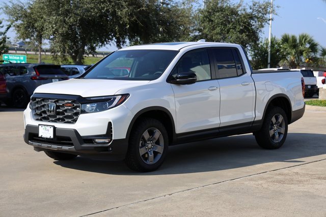 New 2025 Honda Ridgeline TrailSport image 3