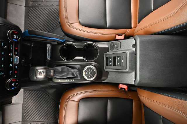Used 2023 Ford Bronco Outer Banks AWD/4WD image 26