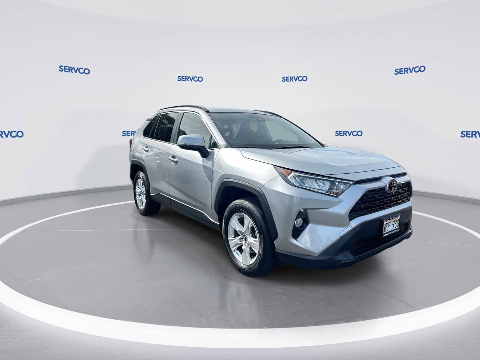 Used 2021 Toyota RAV4 XLE FWD image 2