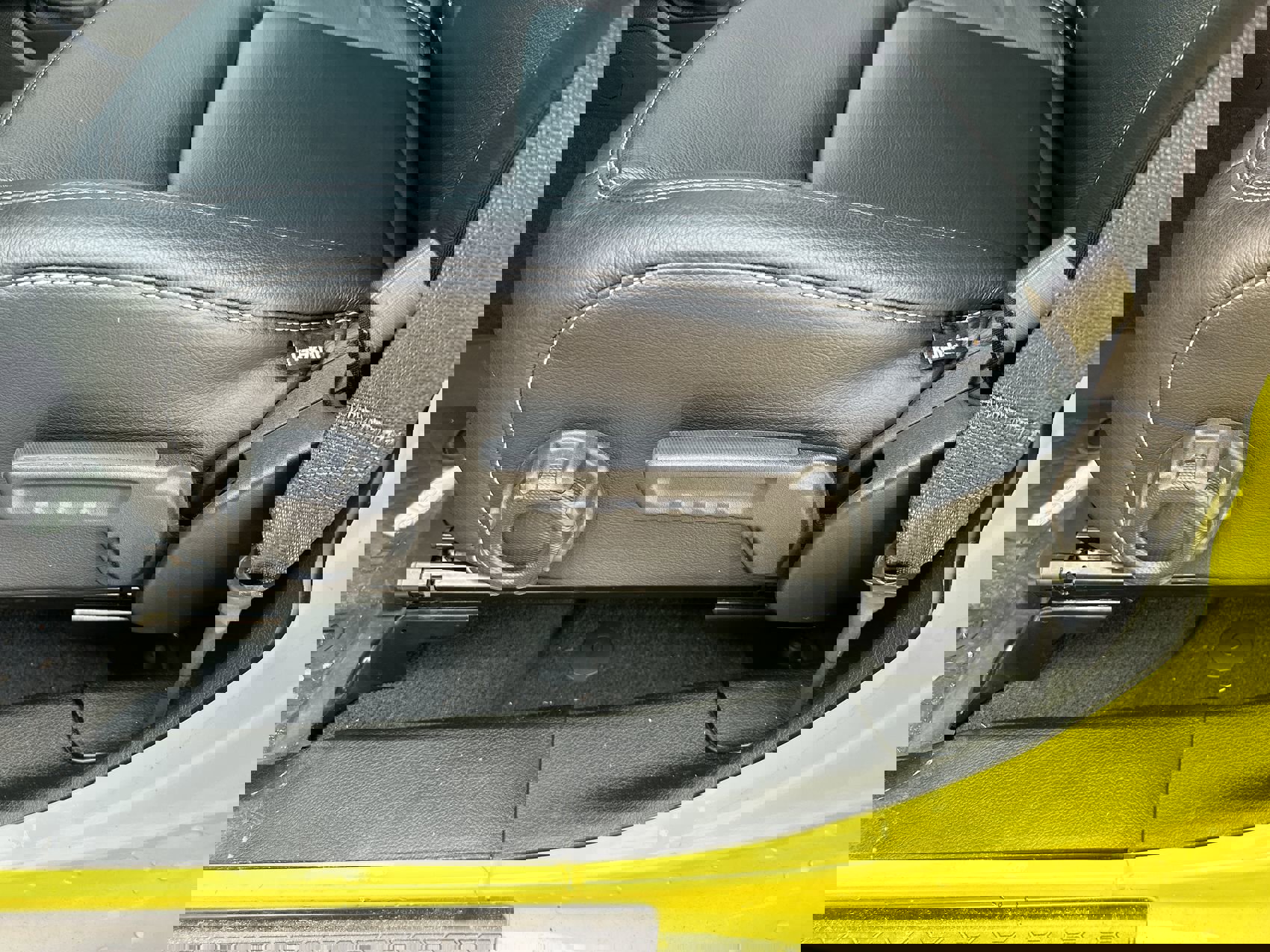 Used 2022 Jeep Wrangler Unlimited Sport image 12