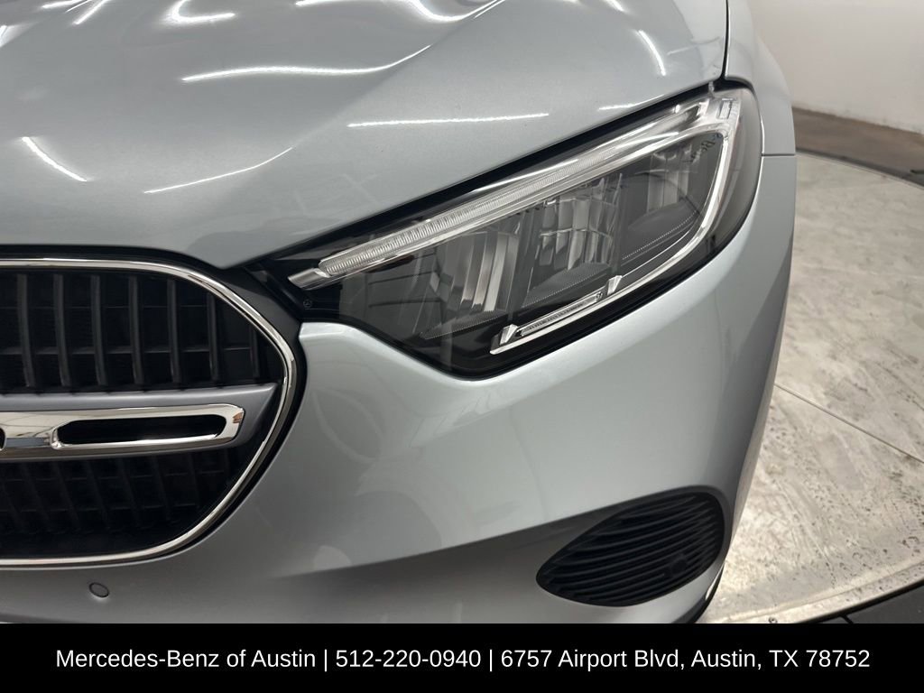 Used 2025 Mercedes-Benz GLC 300 image 31