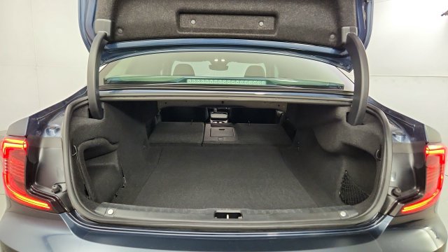 Certified 2023 Volvo S90 B6 Plus w/ Protection Package Premier AWD/4WD image 42