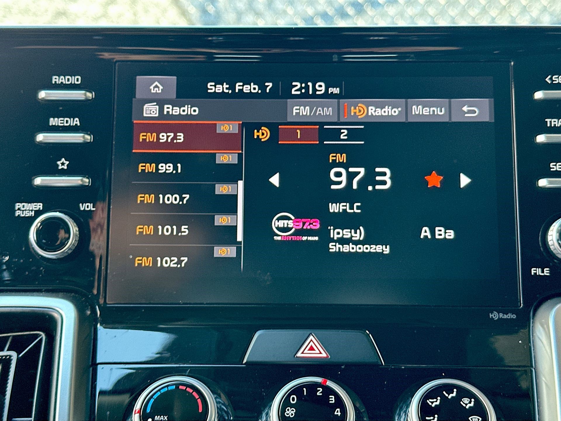 Used 2023 Kia Sorento LX image 12