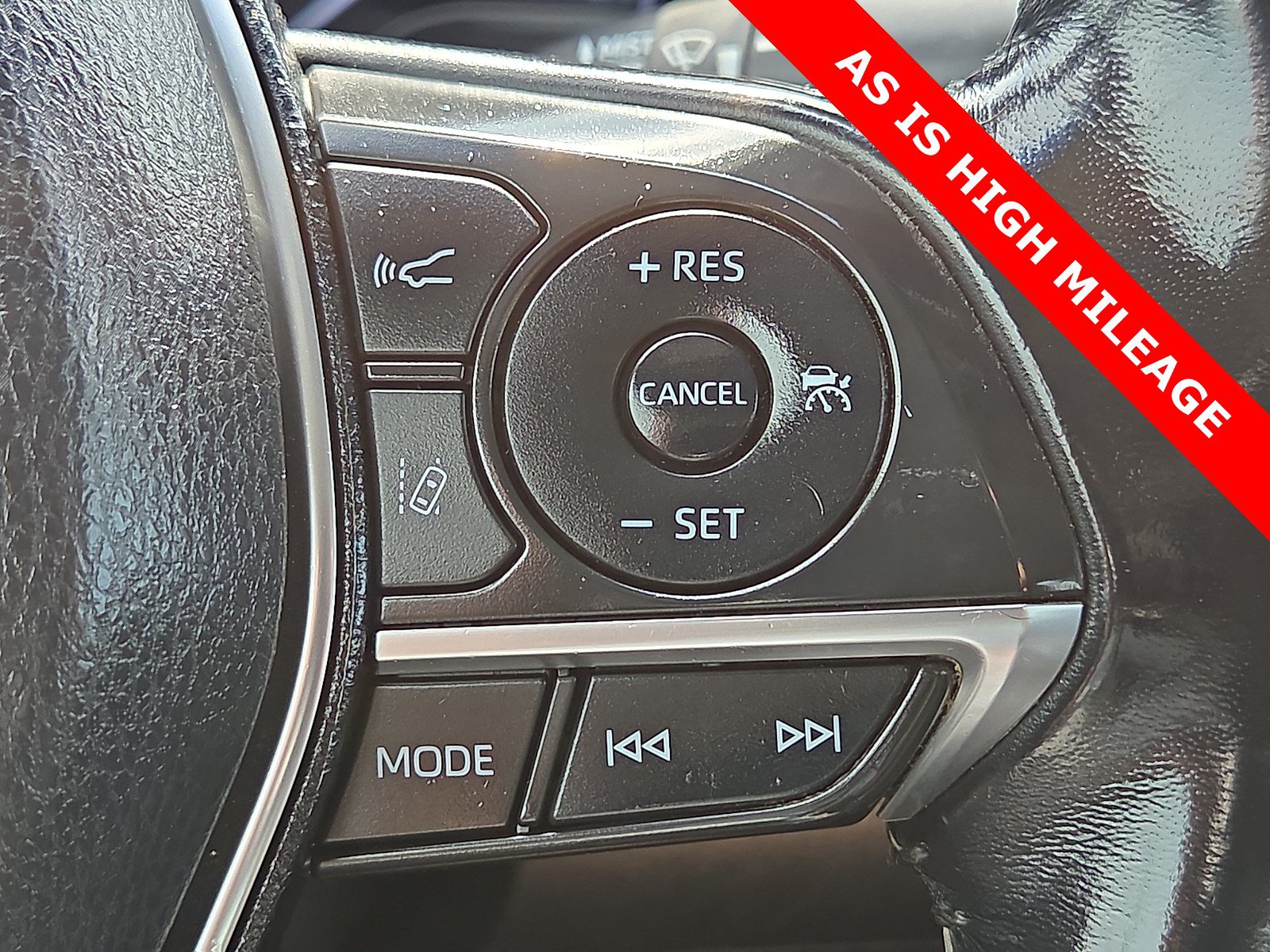 Used 2018 Toyota Camry XLE FWD image 22