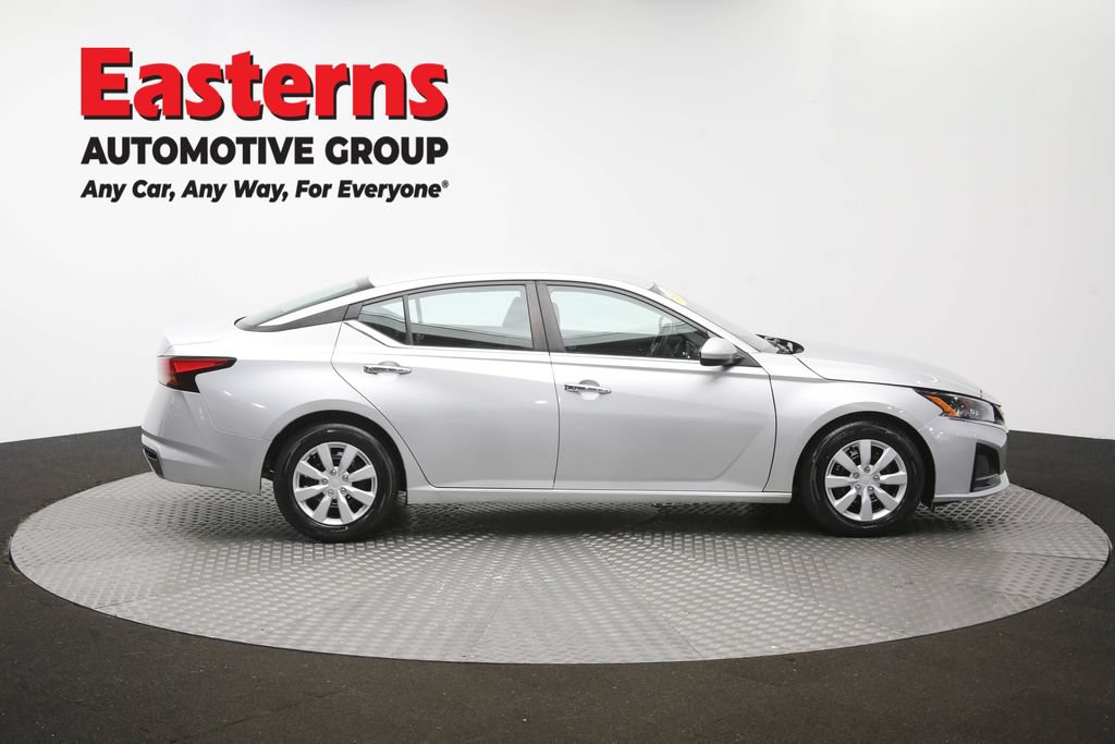 Used 2023 Nissan Altima 2.5 S FWD image 43