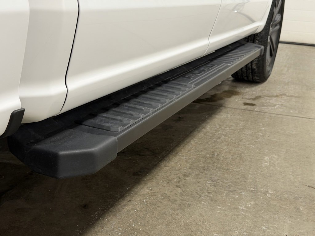 Used 2023 Ford F150 XLT w/ Equipment Group 302A High image 19