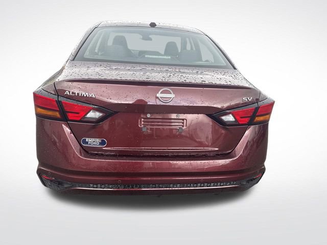 Used 2024 Nissan Altima 2.5 SV image 4