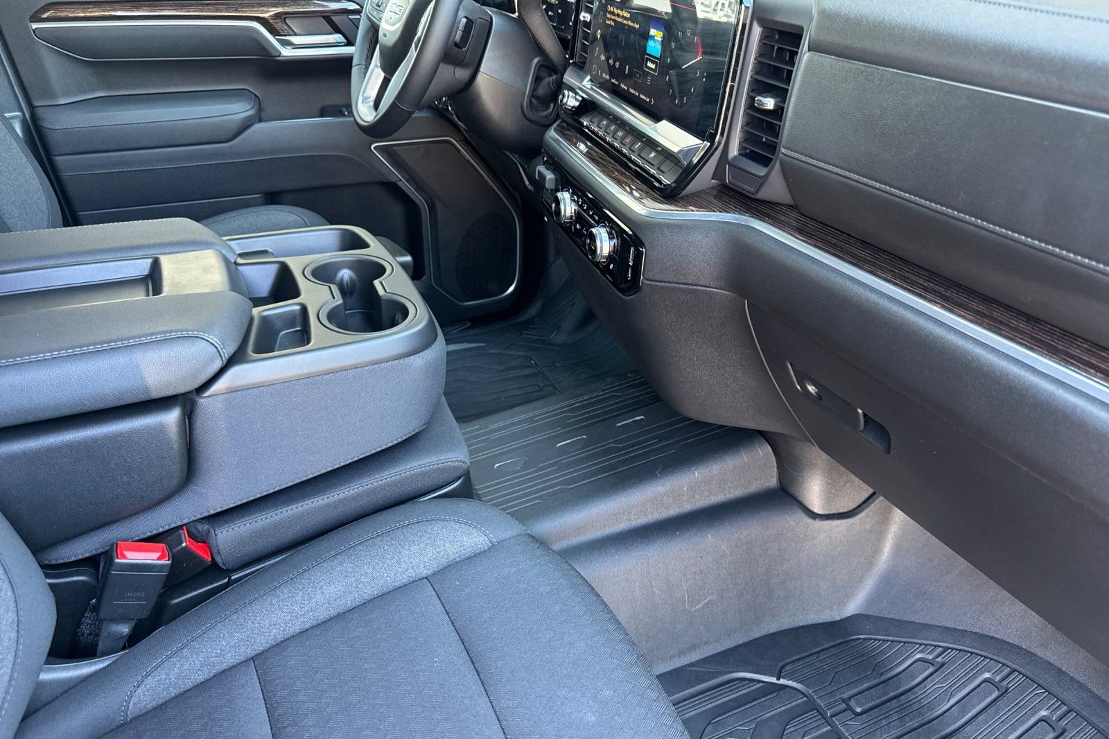 Used 2026 GMC Sierra 1500 Elevation w/ Max Trailering Package AWD/4WD image 16