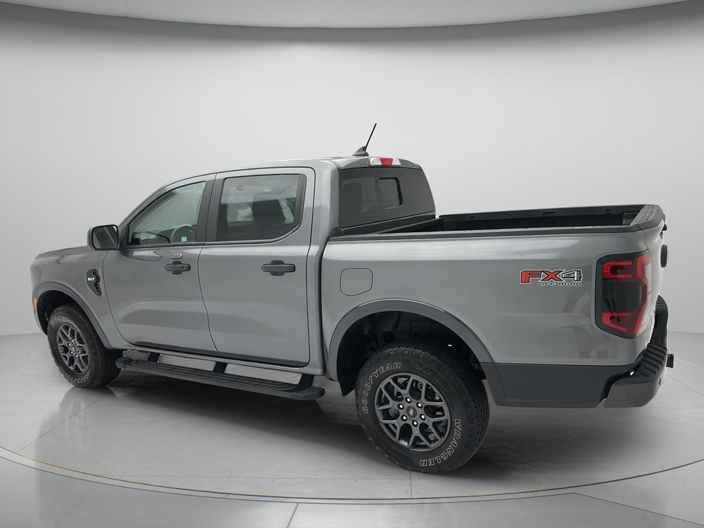 Used 2024 Ford Ranger XLT w/ FX4 Off-Road Package AWD/4WD image 4